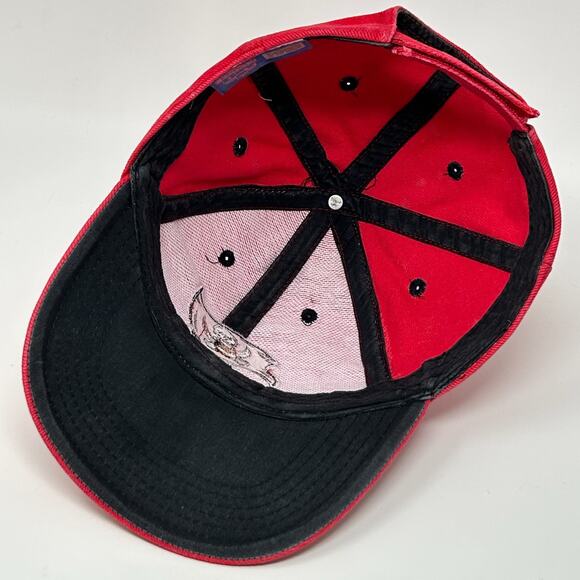 Vintage 90s Tampa Bay Buccaneers Hat Cap Red Bleach Spotted Tie Dye Strapback - Picture 4 of 9